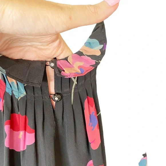 Rebecca Taylor Silk Black Floral Smocked Pleated Blouse Top 4 - Picture 6 of 8